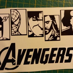 Sticker Avengers en découpe