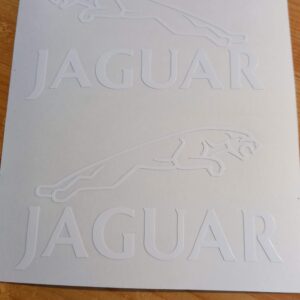 Sticker Jaguar en découpe