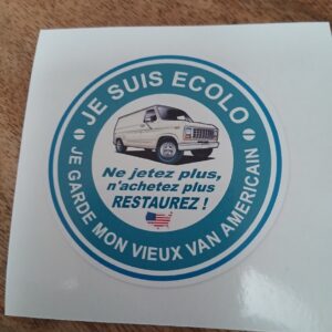 Sticker "Je suis écolo, je garde mon vieux van américain"
