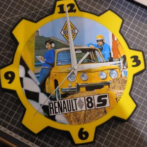 Horloge murale Renault 8 S