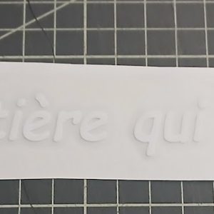 Sticker Renault 4CV Une grande routière qui aime la vitesse